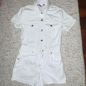Zara White Short Sleeve Button-Up Romper - Perfect for Gameday! Sold out online.